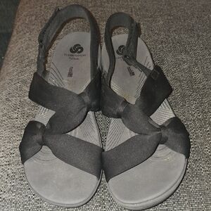 Cloudsteppers by Clarks Black Knotted Strap Comfort Sandals